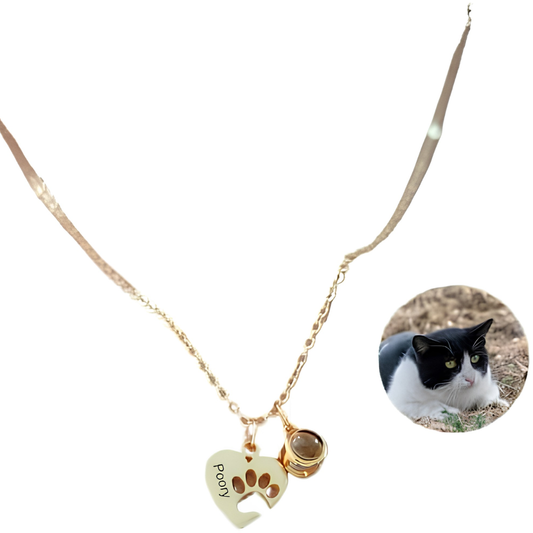 Collar con Proyección de Imagen y Nombre Grabado Personalizado